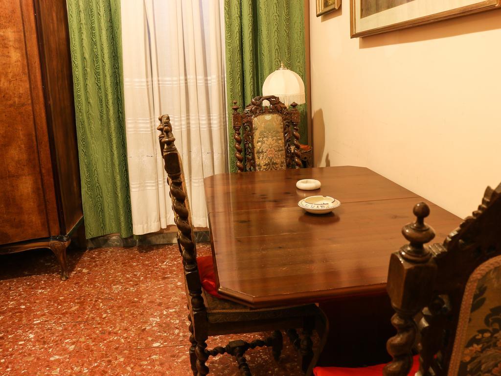 Casa Vacanze Scalone Rzym Pokój zdjęcie