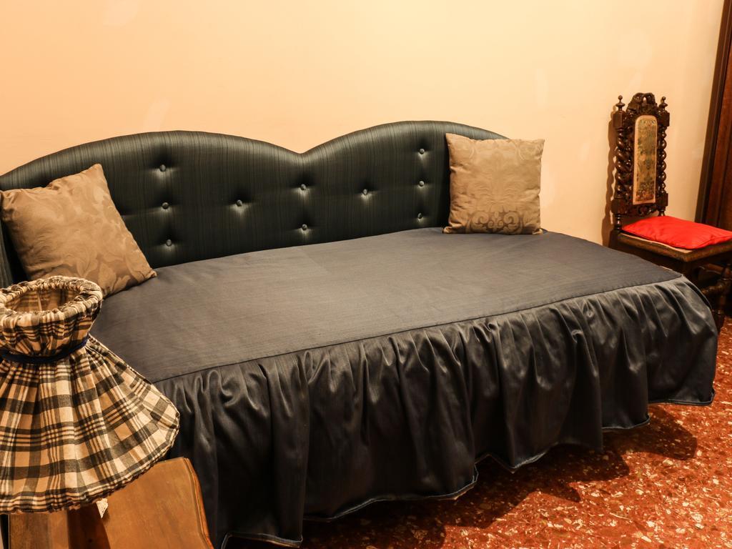 Casa Vacanze Scalone Rzym Pokój zdjęcie
